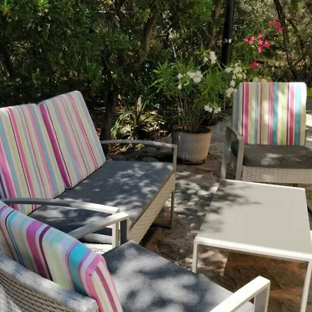 Maison A Deux Pas De La Avec Grande Terrasse Et 6 Couchages A Porto-vecchio - Fr-1-62-148 Porto-Vecchio (Corsica)